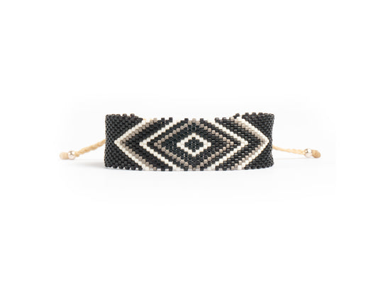 Pulsera Miyuki grande rombo negro blanco